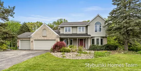 2490 Persimmon, Belmont, MI 49306
