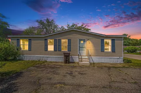 25509 Patton, Mattawan, MI 49071