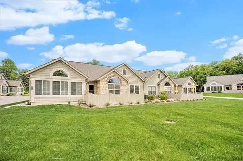 2615 Bluestone, Kalamazoo, MI 49009