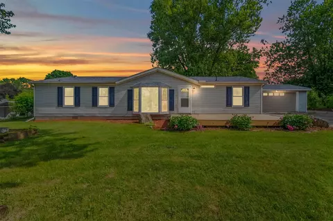 3820 Kaiser, Tecumseh, MI 49286
