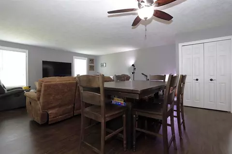 113 Davis, Brooklyn, MI 49230 photo 4