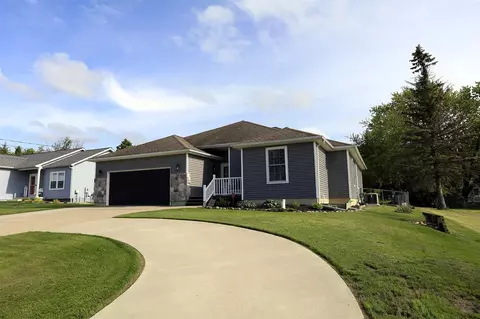 113 Davis, Brooklyn, MI 49230