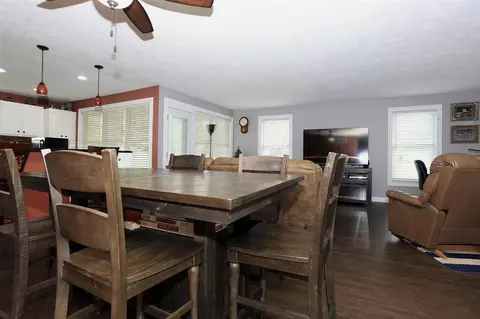 113 Davis, Brooklyn, MI 49230 photo 5