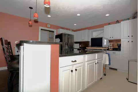 113 Davis, Brooklyn, MI 49230 photo 7