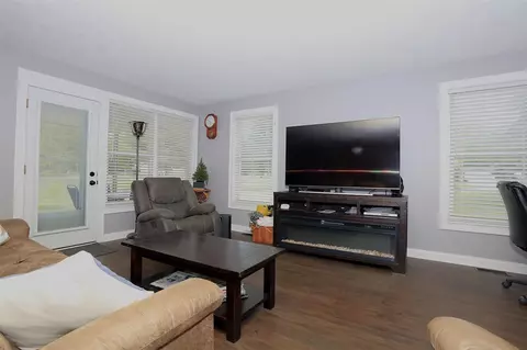 113 Davis, Brooklyn, MI 49230 photo 10