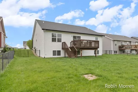 Exterior - 11648 Everette, Allendale, MI 49401 photo 4 of 6
