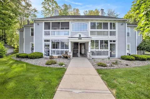 300 Butler, Marshall, MI 49068