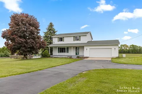 7300 Orchard Vw, Rockford, MI 49341