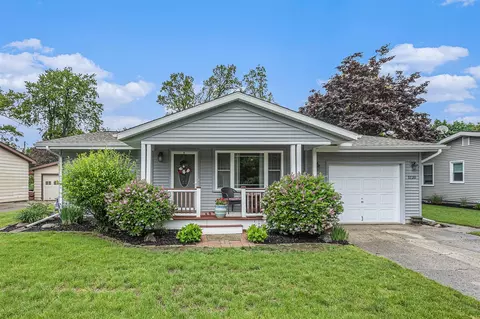 1120 Oakwood, Sturgis, MI 49091