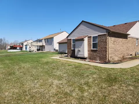 7980 Amber, Romulus, MI 48174 photo 10