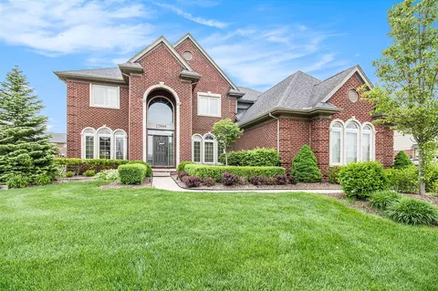 22804 Poppleton, Northville, MI 48167