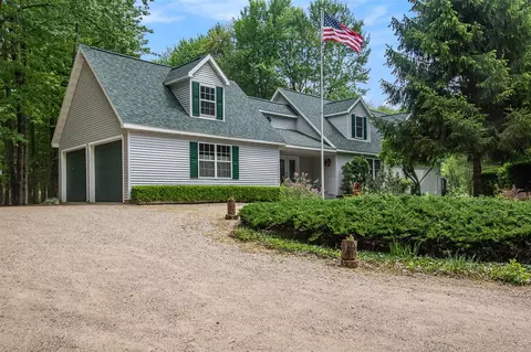 59010 26th, Bangor, MI 49013