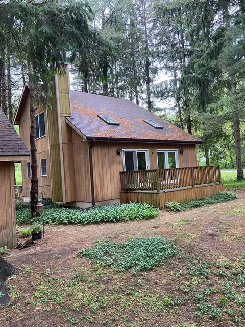 3908 Papoose, Allegan, MI 49010