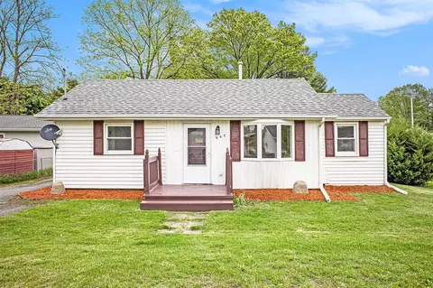 407 S Maurice, Jackson, MI 49203