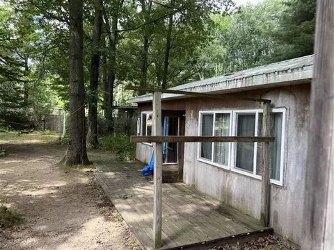 Exterior - 11670 Thrush, Lakeview, MI 48850 photo 4 of 4