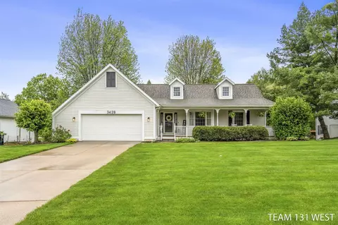 3428 Meadow Gln, Hudsonville, MI 49426