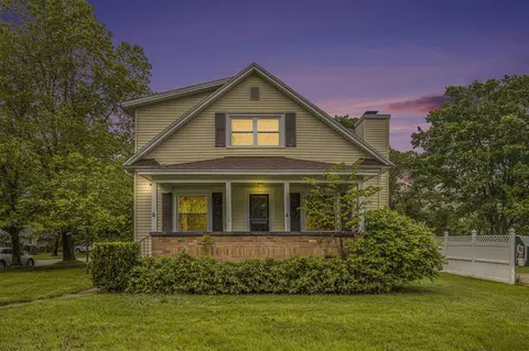 730 S Hanover, Hastings, MI 49058