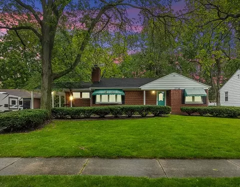 2716 Foster, Grand Rapids, MI 49505