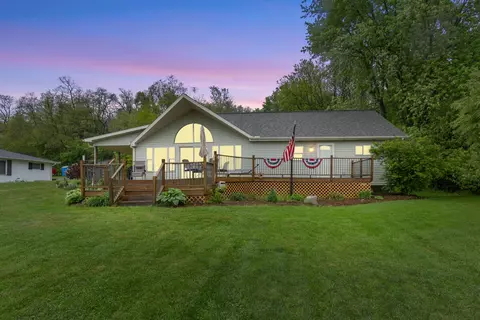13341 Clausen, Trufant, MI 49347