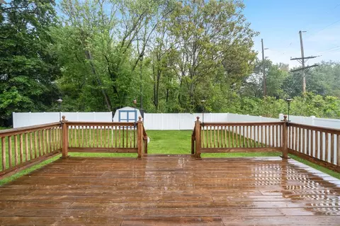 Exterior - 210 E Palmer, Jackson, MI 49203 photo 6 of 13
