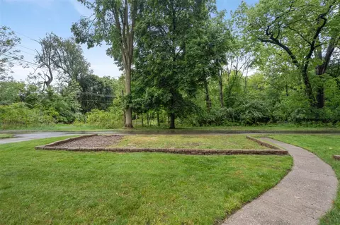 Exterior - 210 E Palmer, Jackson, MI 49203 photo 12 of 13