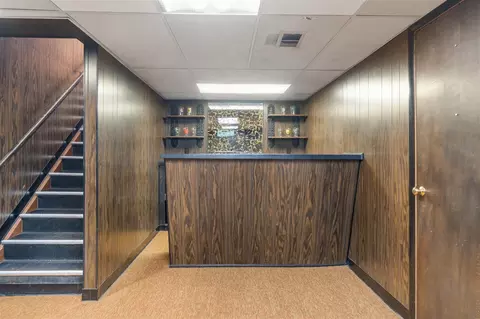 Entry Way - 210 E Palmer, Jackson, MI 49203 photo 6 of 6