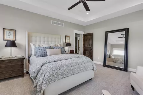 Bedroom - 4996 Nantucket, Jackson, MI 49201 photo 2 of 8