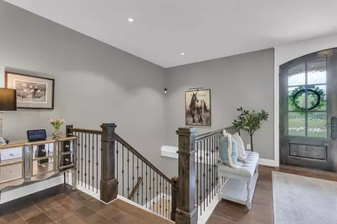 Entry Way - 4996 Nantucket, Jackson, MI 49201 photo 4 of 12