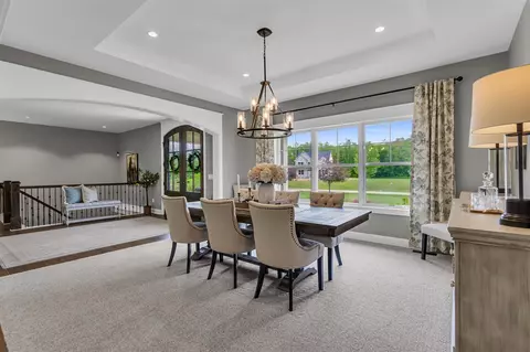Dining - 4996 Nantucket, Jackson, MI 49201 photo 2 of 5