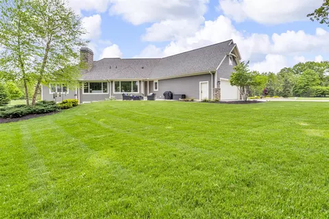 Exterior - 4996 Nantucket, Jackson, MI 49201 photo 12 of 13