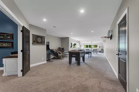 Entry Way - 4996 Nantucket, Jackson, MI 49201 photo 10 of 12