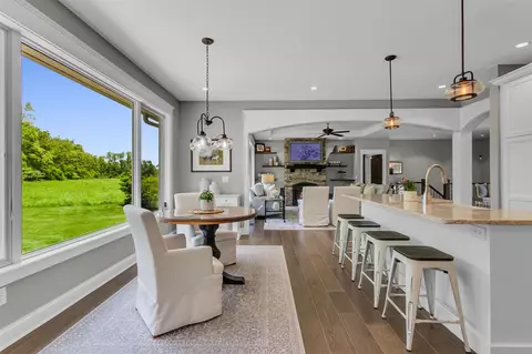 Dining - 4996 Nantucket, Jackson, MI 49201 photo 1 of 5