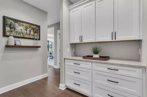 Entry Way - 4996 Nantucket, Jackson, MI 49201 photo 7 of 12