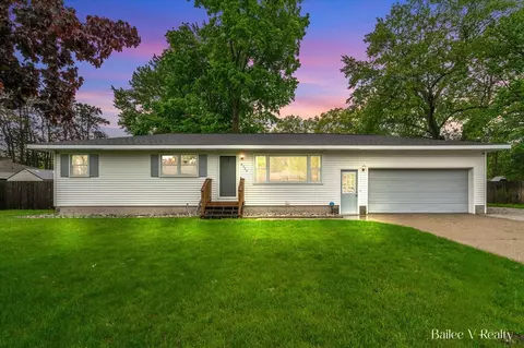 4373 Carolyn, Muskegon, MI 49444
