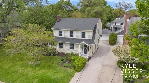 933 Orchard, Grand Rapids, MI 49506