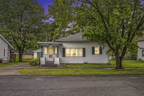 415 W Maple, Carson City, MI 48811