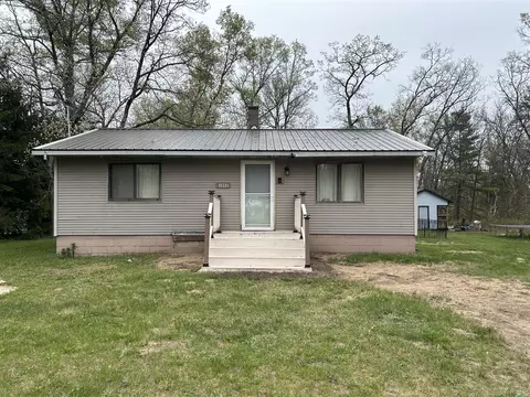 3092 S M 37, Baldwin, MI 49304 photo 2