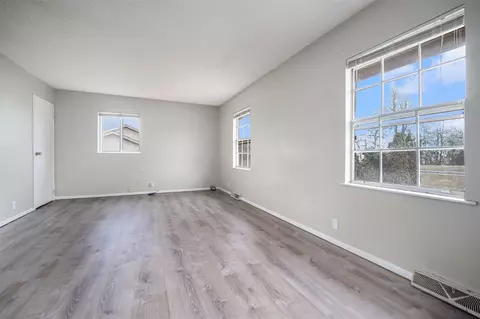 18920 M-86, Three Rivers, MI 49093 photo 10