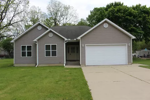 151 Ernest, Brooklyn, MI 49230