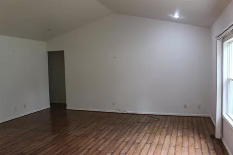 Living - 151 Ernest, Brooklyn, MI 49230 photo 1 of 2