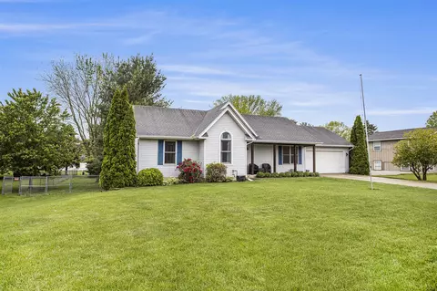 830 E Lyons, Schoolcraft, MI 49087 photo 2