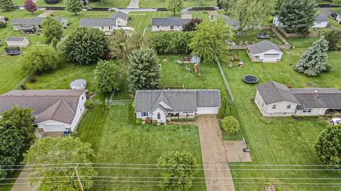 830 E Lyons, Schoolcraft, MI 49087 photo 32