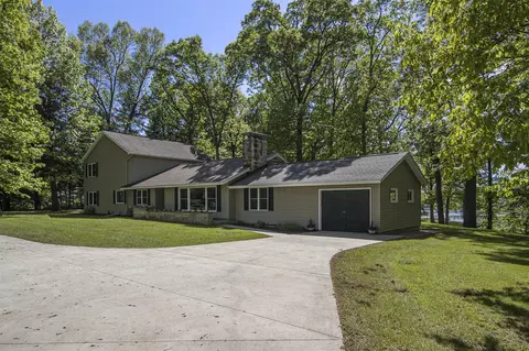 15842 Portage, Vicksburg, MI 49097