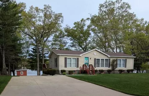 125 S Maple, Branch, MI 49402