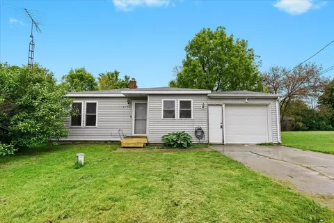 4020 Red Wing, Flint, MI 48532