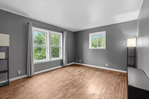 Living - 4020 Red Wing, Flint, MI 48532 photo 1 of 2