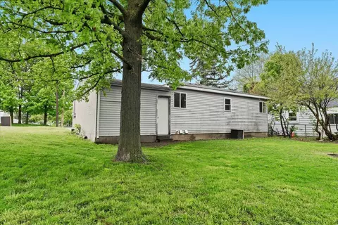 Exterior - 4020 Red Wing, Flint, MI 48532 photo 2 of 4