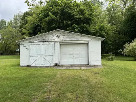 407 Hill, Buchanan, MI 49107 photo 16