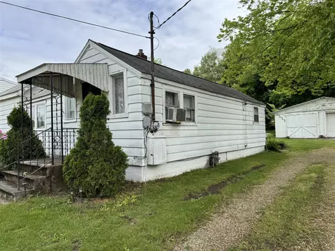 407 Hill, Buchanan, MI 49107 photo 17