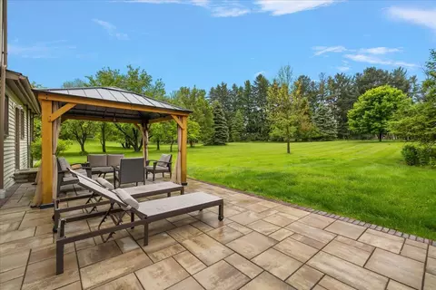 Exterior - 4047 Ramsgate, Ann Arbor, MI 48103 photo 6 of 12